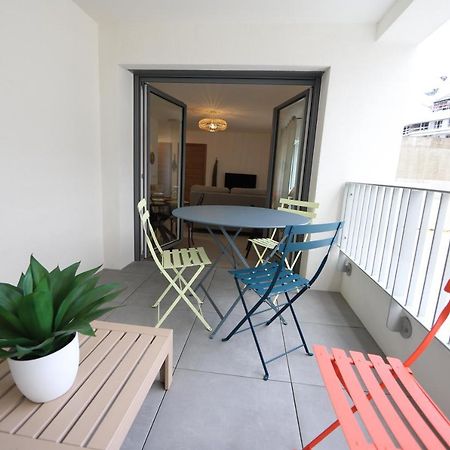 Le Lac Au Bout De La Rue - Garage Et Balcon A Deux Pas Du Centre Annecy Eksteriør bilde