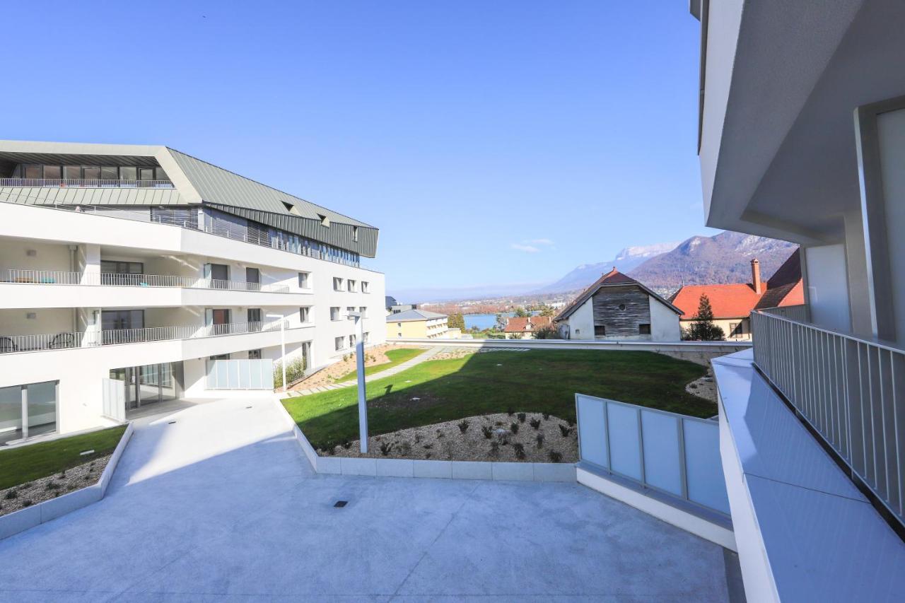 Le Lac Au Bout De La Rue - Garage Et Balcon A Deux Pas Du Centre Annecy Eksteriør bilde